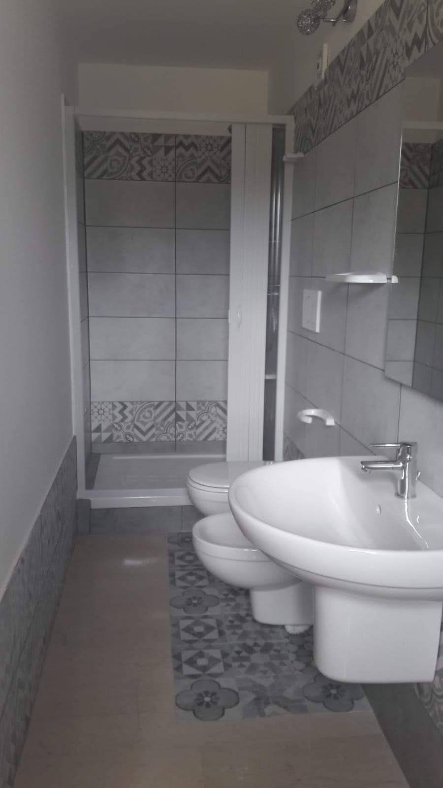 Bagno del bilocale al primo piano